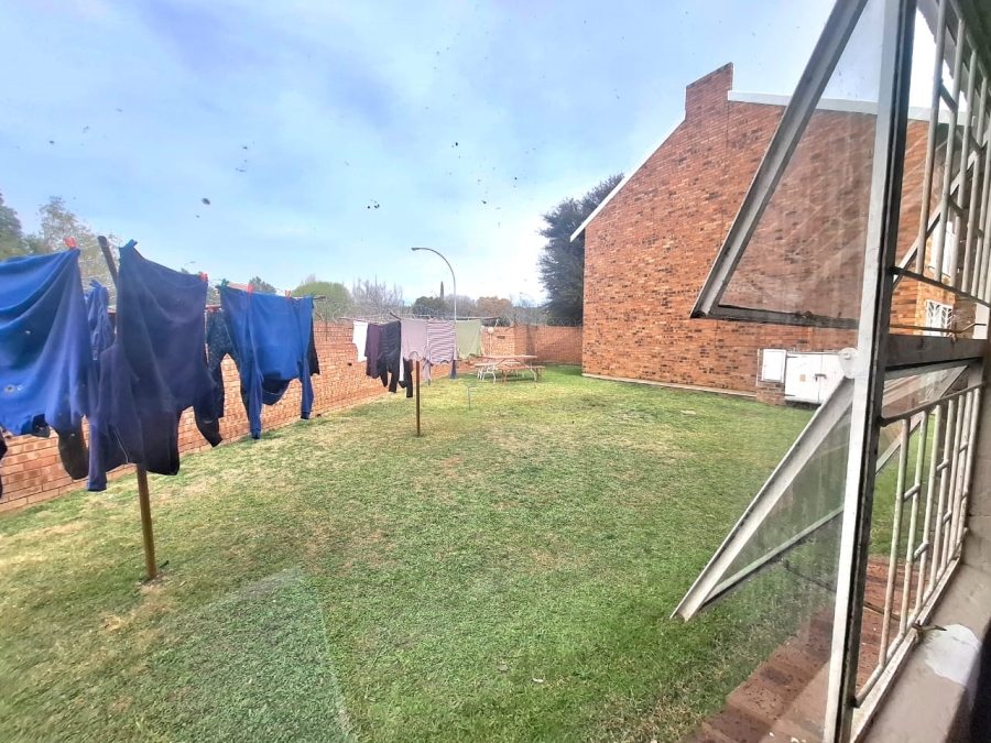 1 Bedroom Property for Sale in Pellissier Free State